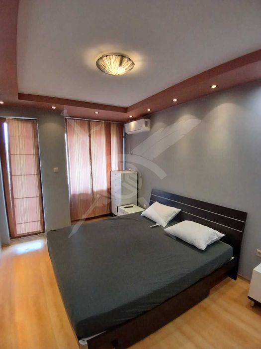 Тристаен апартамент в Христо Смирненски! 11865261