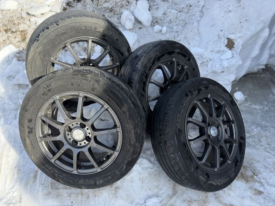 Продам диски с резиной