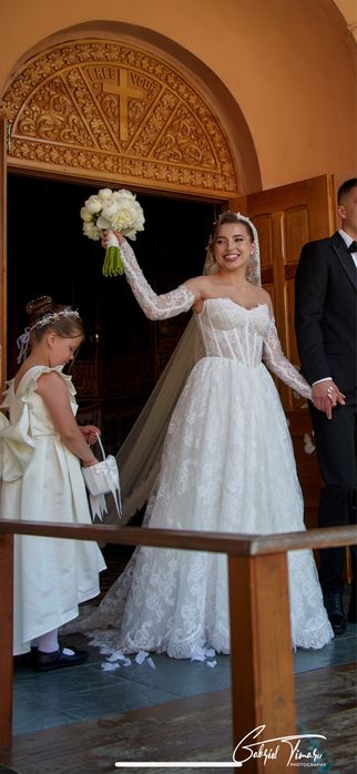 Rochie de mireasă din dantelă