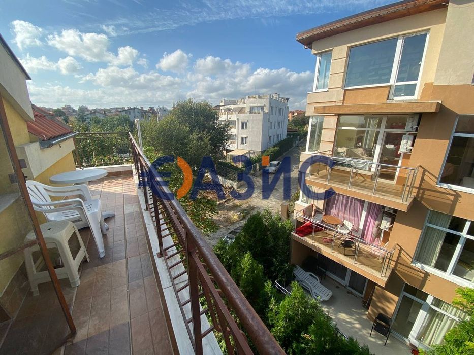 Продава се Хотел в Черноморец - 660 кв.м за 1023 €/кв.м - Снимка #8