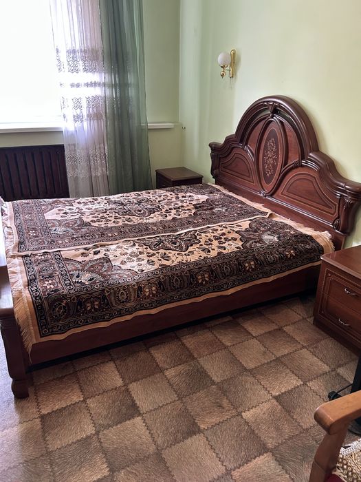 Продается Спальный Гарнитур