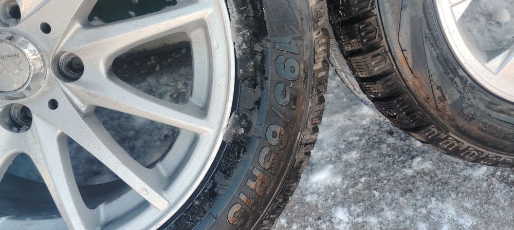 Продаётся диски и балоны R15