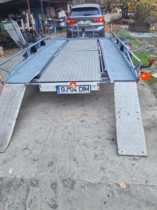 Vand Platforma /Remorca 2000 kg , 4 m x 2 m suprafață utila