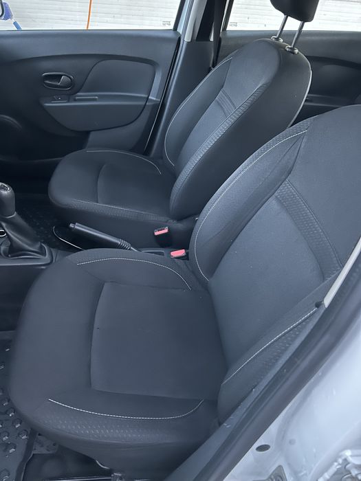 Vand Logan 2019 cu 45.000 km