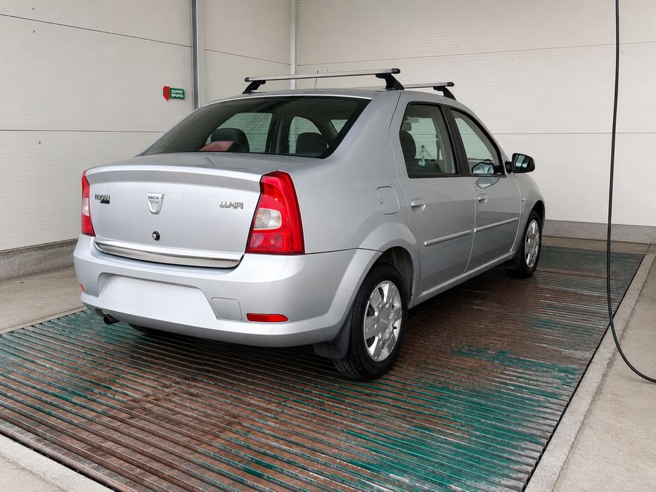 Dacia Logan din anul 2008