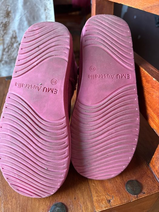 Зимни розови обувки emu 35 номер