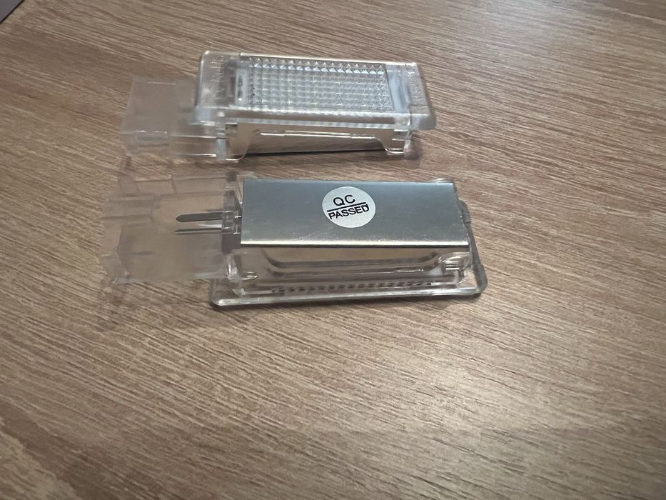 Лед лампи с букса