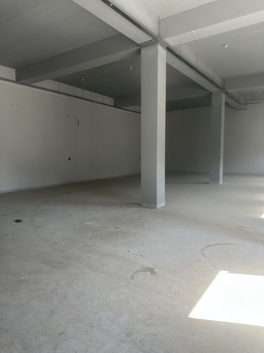 Сдам помещения под склад или производства есть 270 кв.м