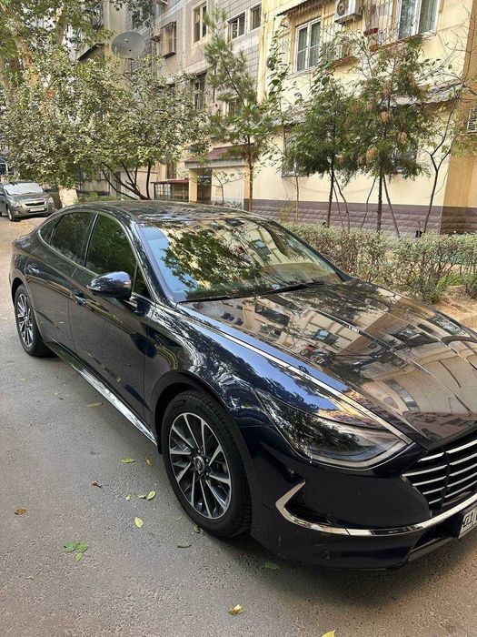 Hyundai Sonata 2.5L 2020 г.в. (декабрь) – Идеальное состояние