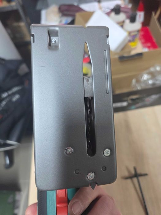 Fierastrau circular compact HYCHIKA 500W 4500RPM 3 lame incluse