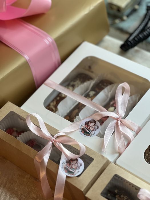 Бонбоньерки Той бастар