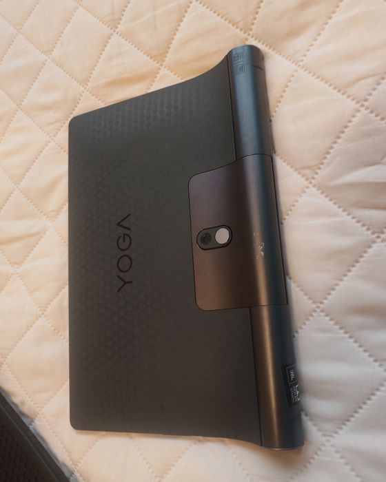 Таблет Lenovo YT-X705L