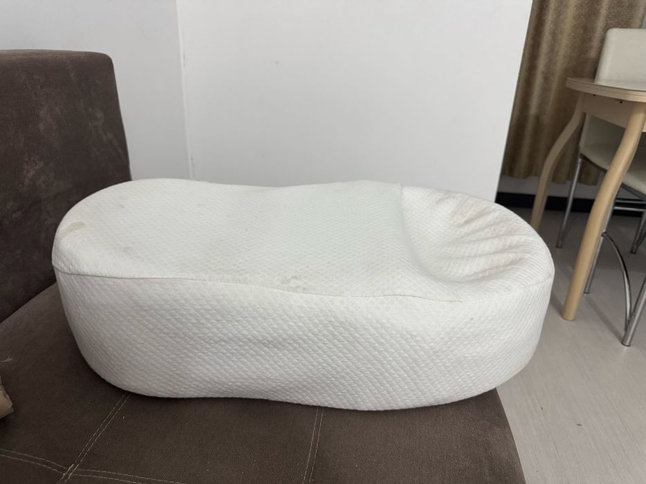 В машине стояла, снимается чехол