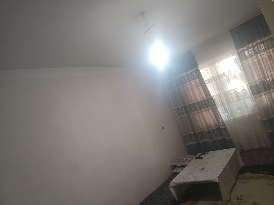 2 xonalik kuvartira sotiladi