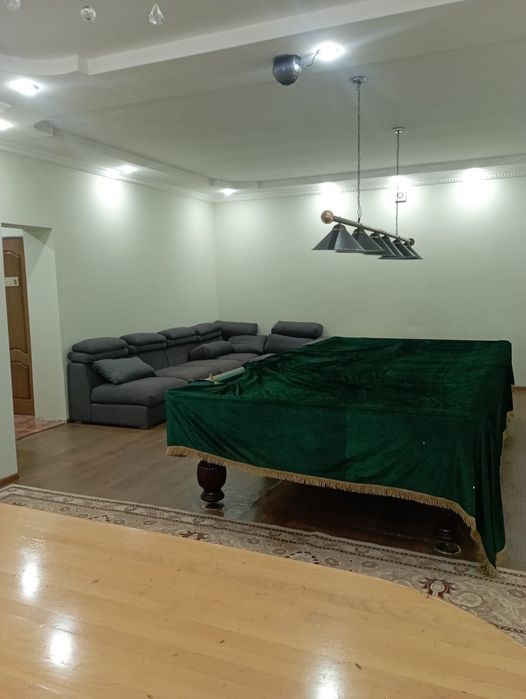 Сауна с бассейном и бильярдом