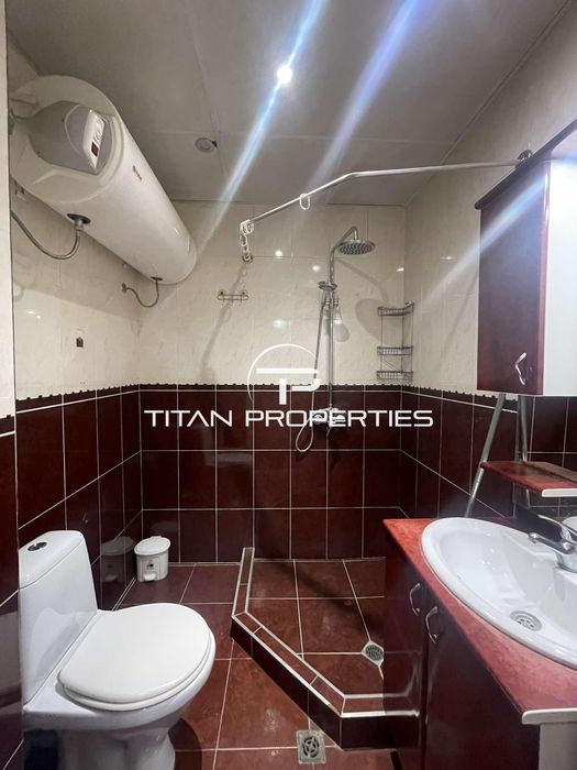 Дава се под наем Тристаен апартамент в Варна, Цветен квартал - 65 кв.м за 600 € - Снимка #6