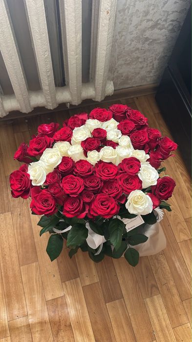 Розы корзина Свежий буква А