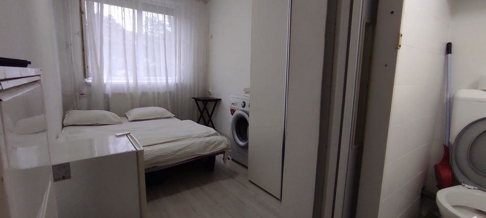 Garsoniera 11mp Str. Iza Rogerius