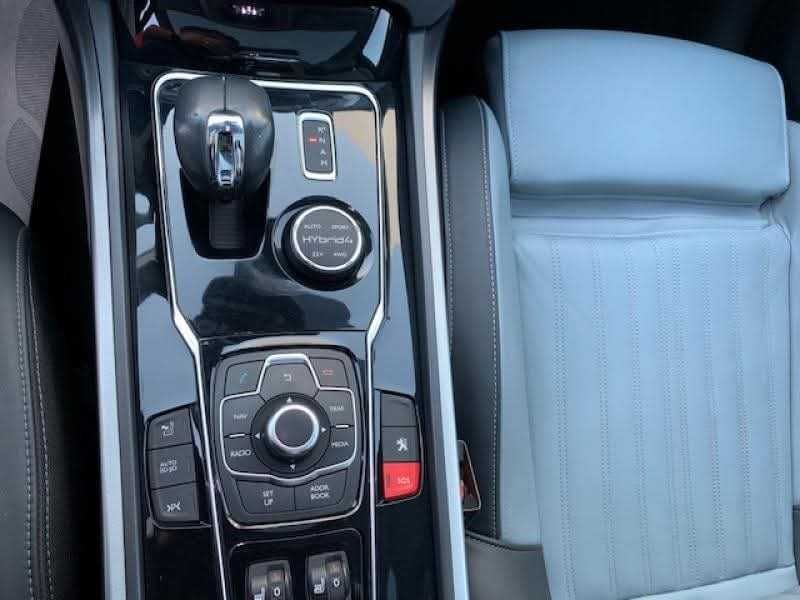 Peugeot 508 rxh Бартер за Седан