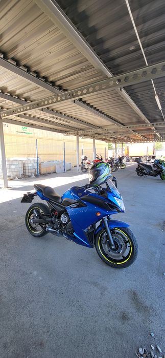 Yamaha xj6f diversion 2010, modelul fără abs