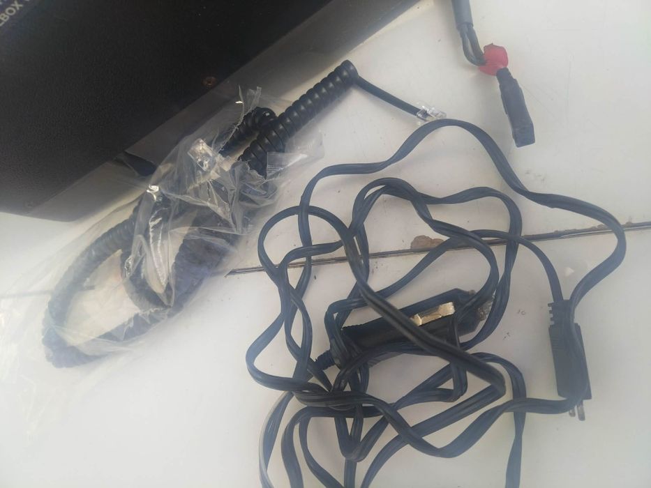 Авто хладилник indel B, с компресор SECOP, обем 31 литра
 цвят Черен/С