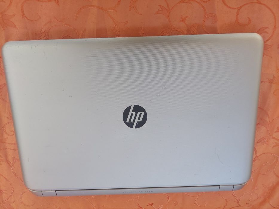 Laptop Hp Pavilion i5 17"