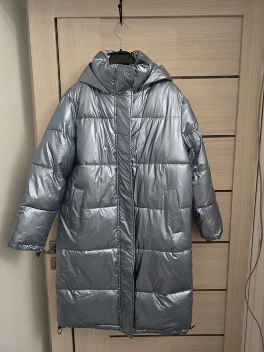 Куртка с лямками.