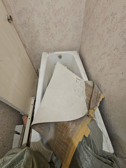 Әйнек, есік, ванный