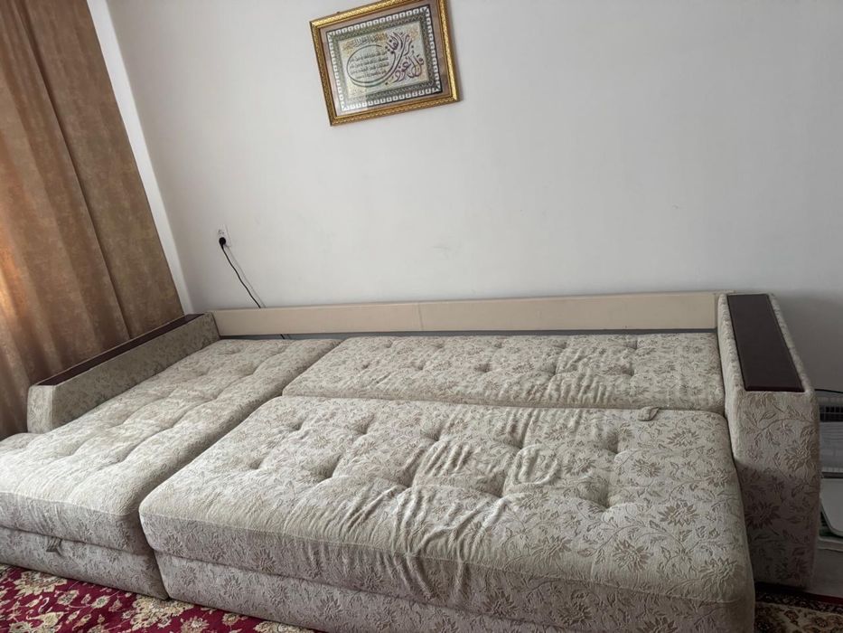 Продам хороший диван