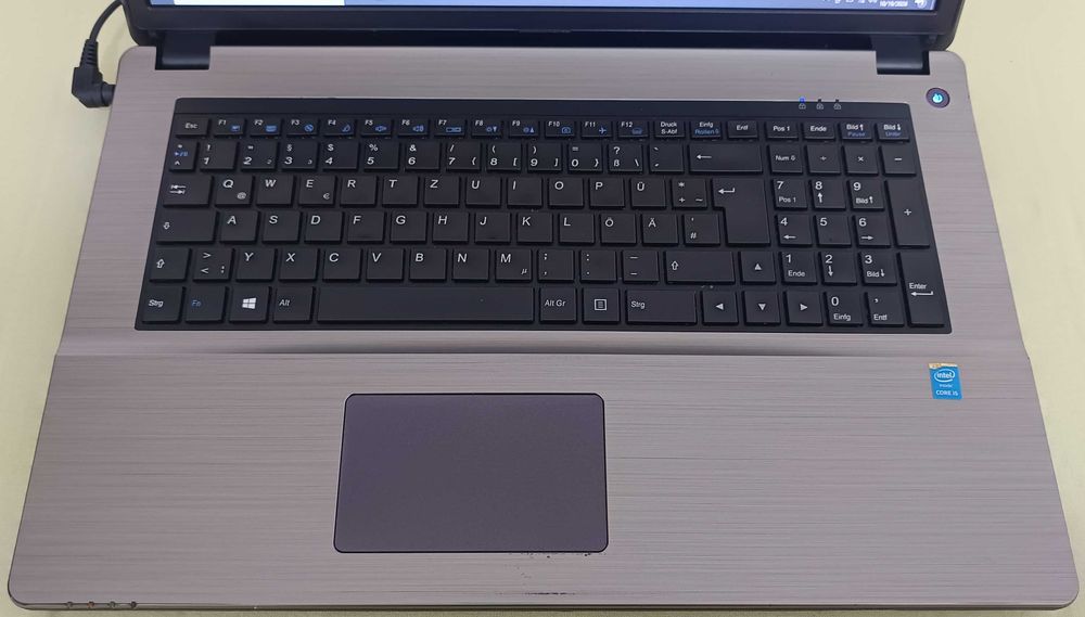 Laptop Terra Intel I5 4210m Ram 8G SSD HDD diagonala 17 Inch 43 Cm