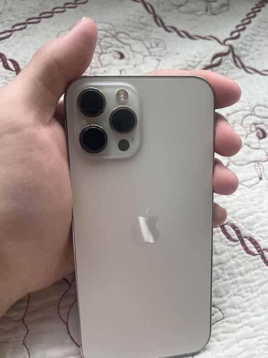 Айфон 12 pro max