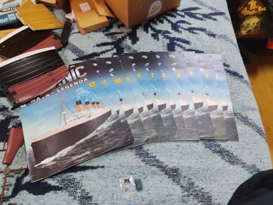 Revista titanic 1-12 desfăcute