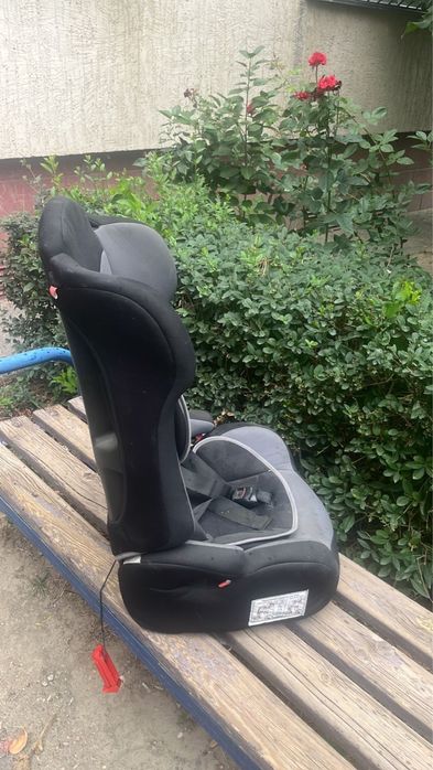 Продам автокресло