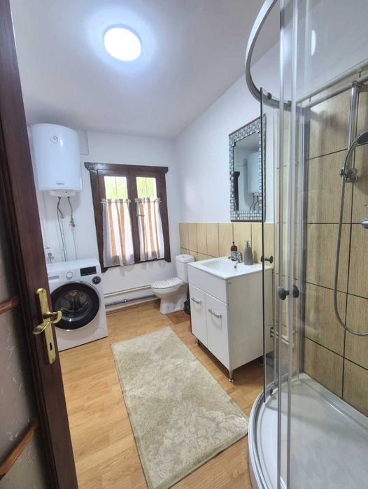 Casă cochetă, teren 1000mp, Sărata Dobreni, aproape de Piatra-Neamț