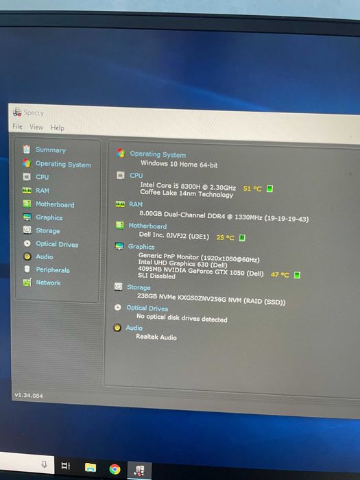 Laptop dell XPS 9570 /i5 8300H -8Gb RAM  /ssd 256 Nvm /GTX 1050 4gb