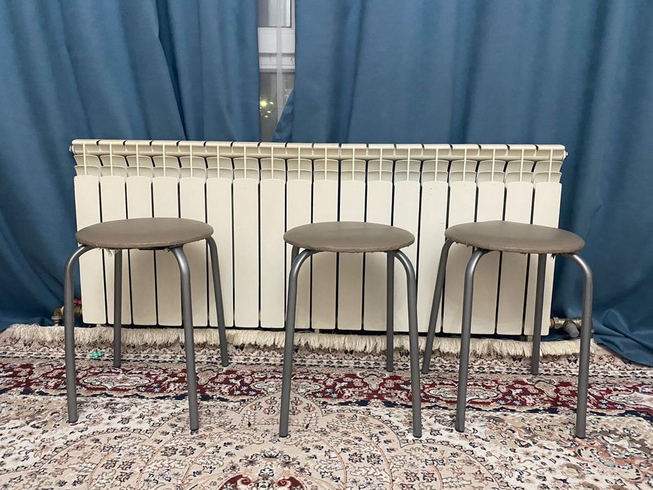 Табуретки в хорошем состоянии