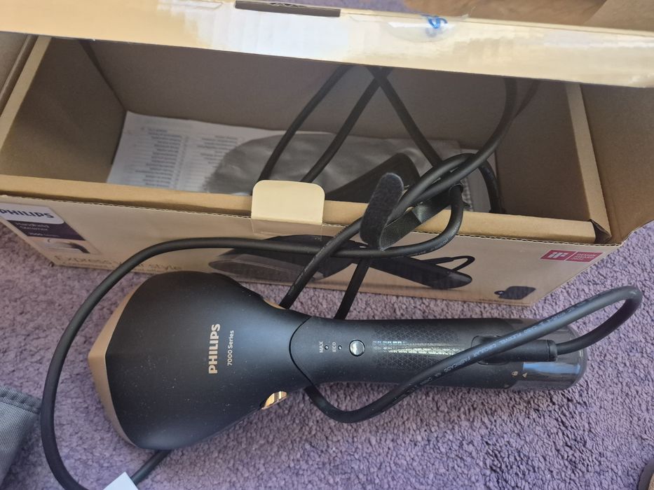 Ръчна ютия Philips модел 7060/80