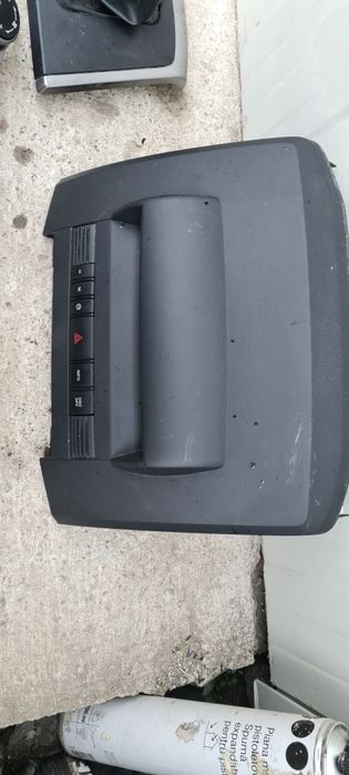 Display,climatronic,modul control,mason,nuca schimbător Mazda 5,05-10