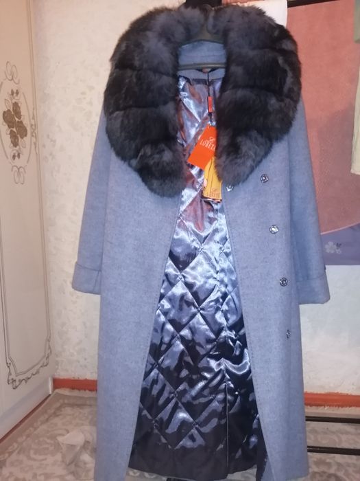 Продается платья