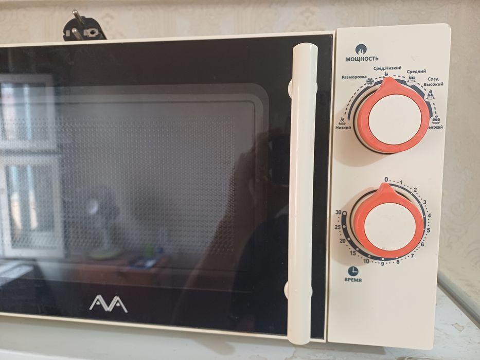 Продам микроволновка AVA