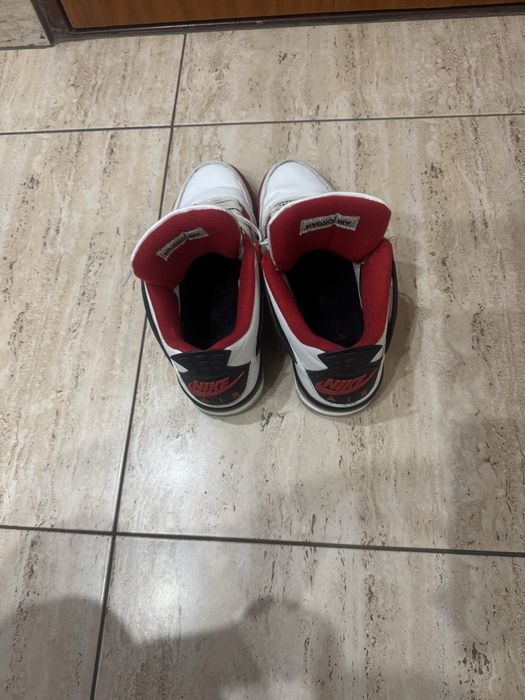 Jordan 4 Fire Red 43