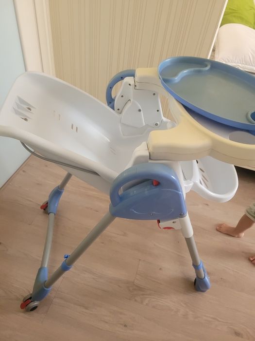 Стульчик для кормления качели