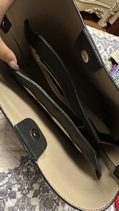 Сумка Guess женская