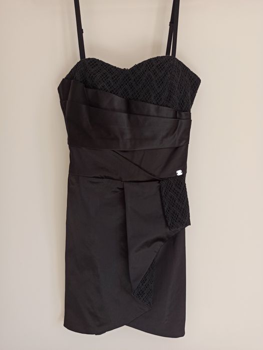 Елегантни официални рокли