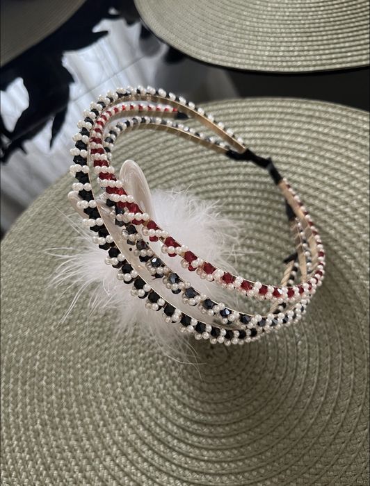 Ръчно изработени диадеми