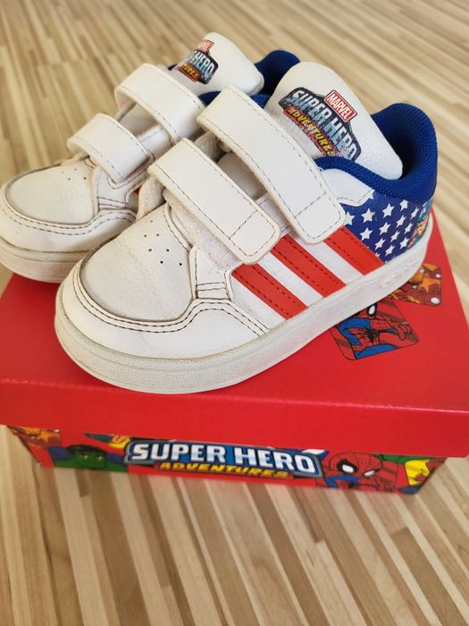 Бебешки обувки/кецове Adidas