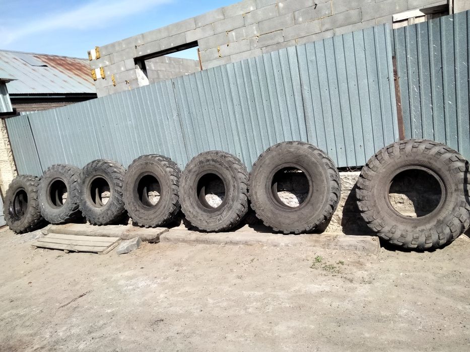 Продам шины 12.00-18 и 12.00-20