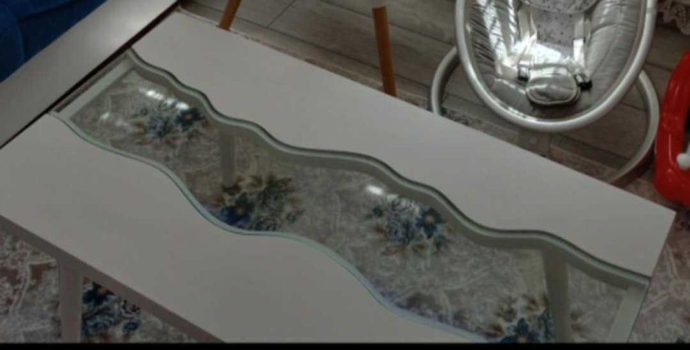 холна маса , почти неизползвана.