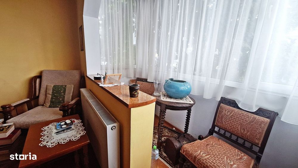Piata Astra, apartament 2 camere la etajul 1, liber, 87000 euro