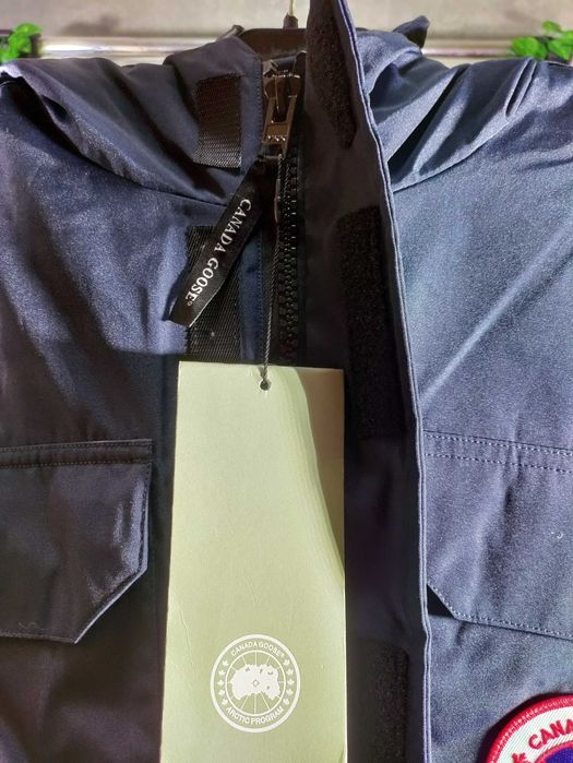 Geaca CANADA GOOSE marimea L